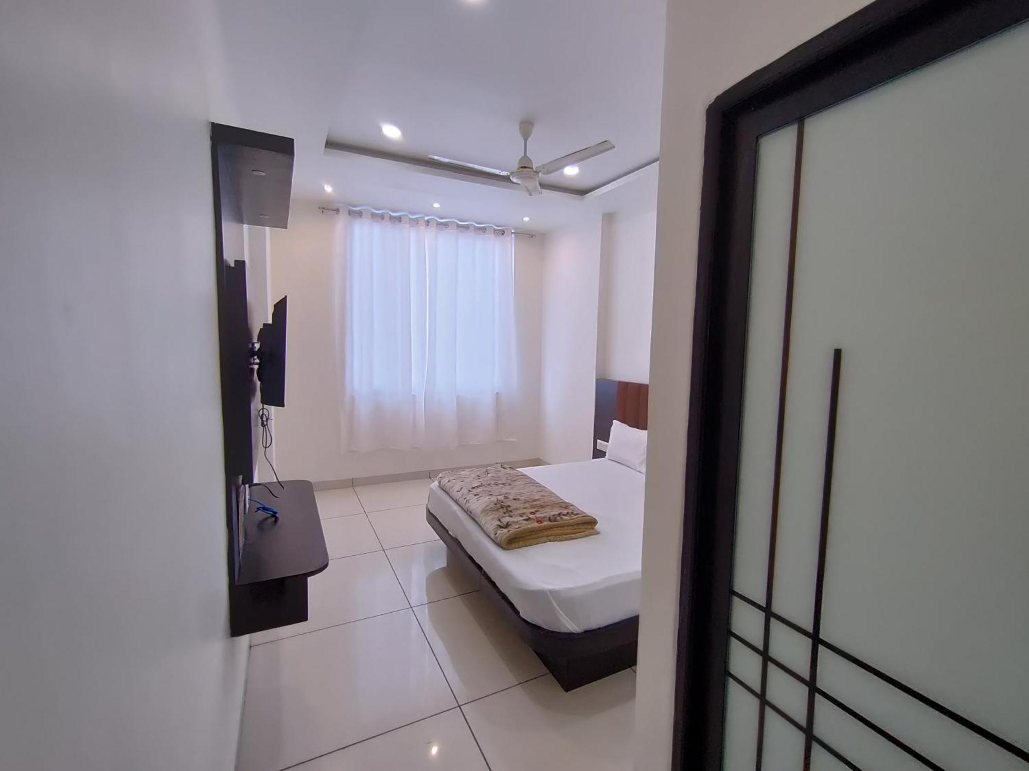 Hotel Jyoti Shree Ujjain Zewnętrze zdjęcie
