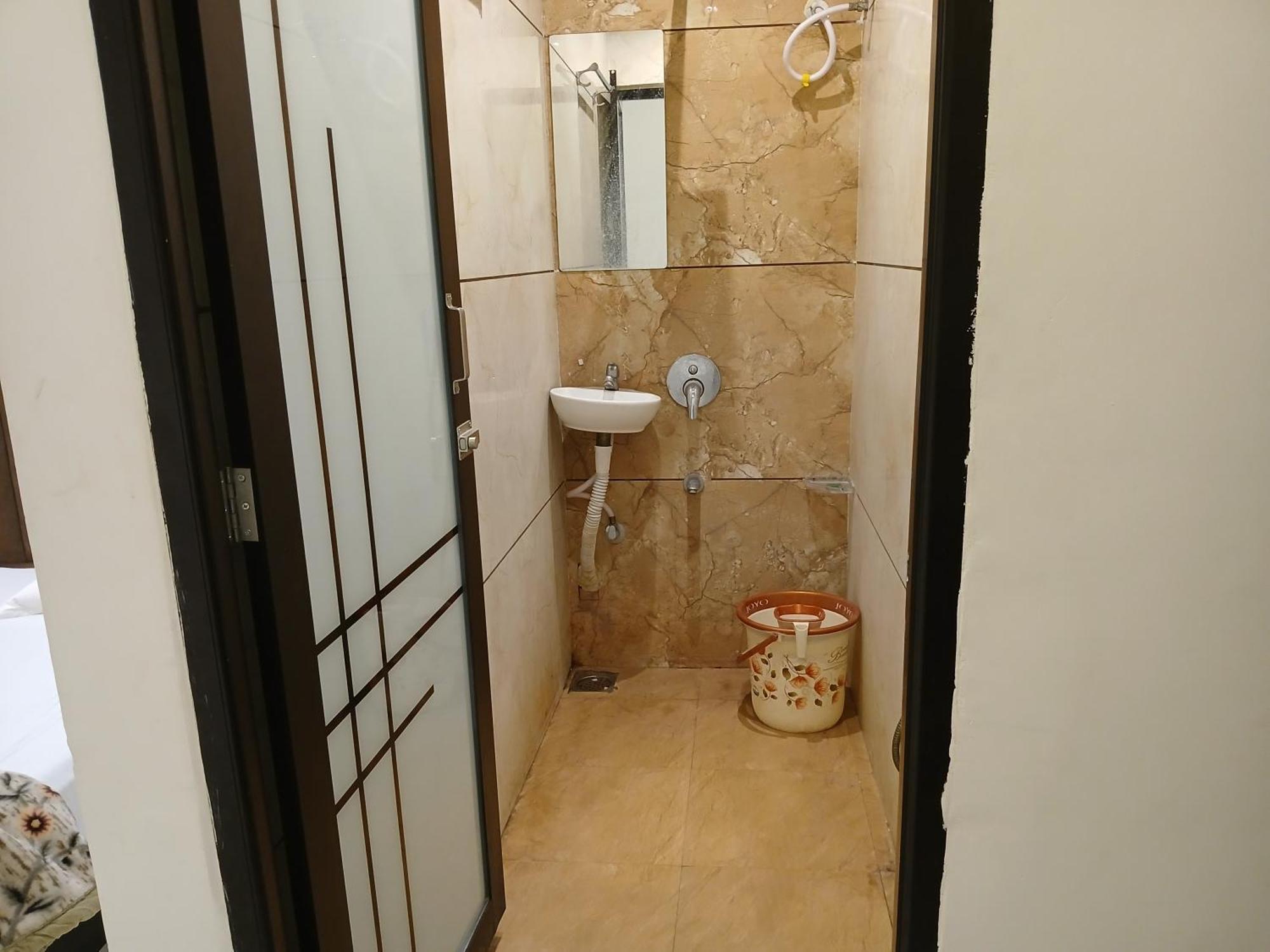 Hotel Jyoti Shree Ujjain Zewnętrze zdjęcie
